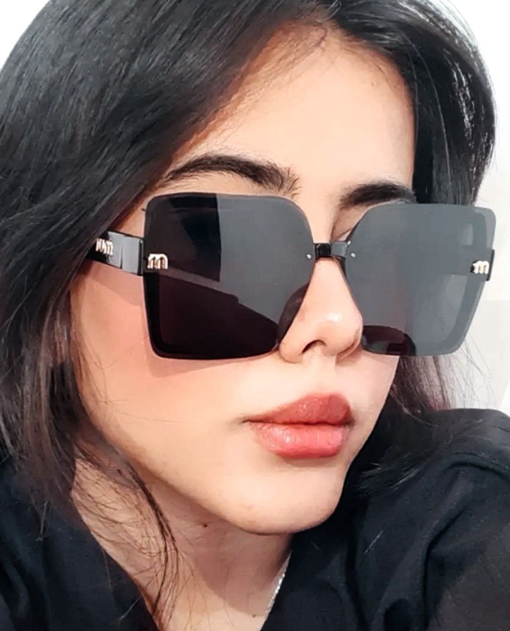 عینک میومیو